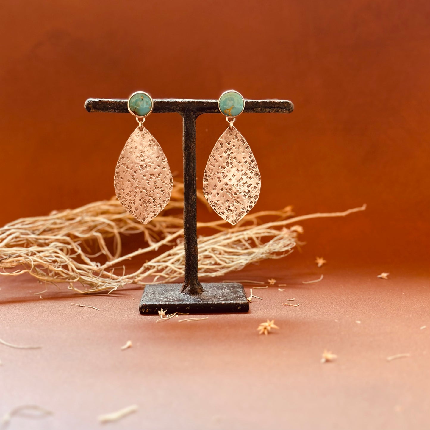 Kings Manassa Textured Disk Earrings